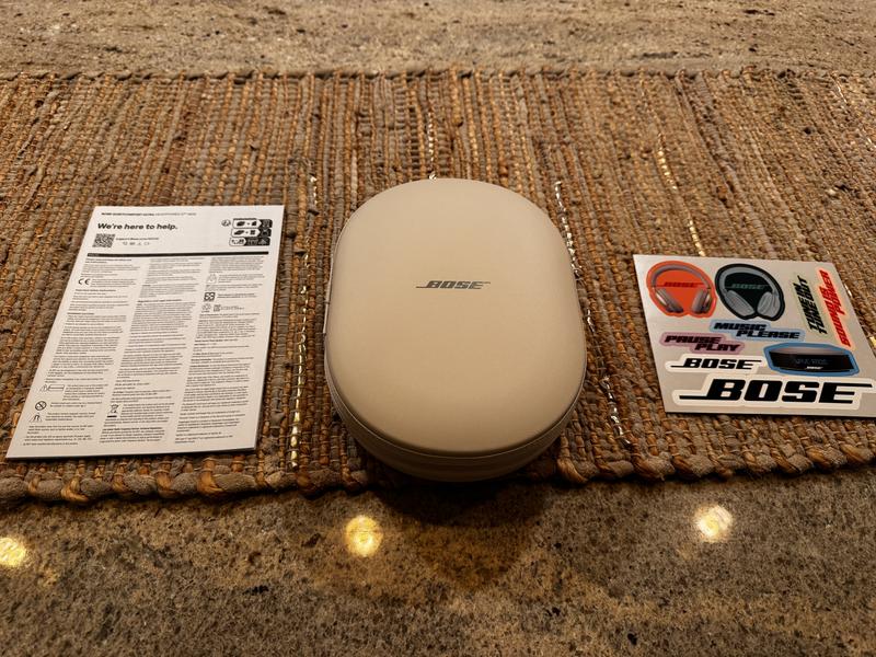 Bose QuietComfort Ultra (2nd Gen Headphones in White - 890101-0200