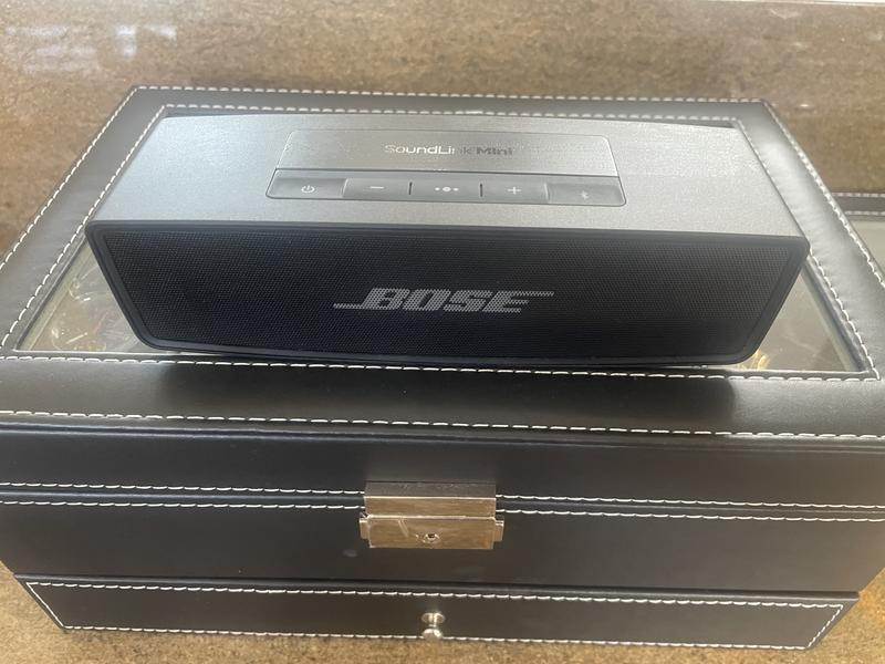 Bose SoundLink Mini Bluetooth Speaker (Discontinued by Manufacturer)