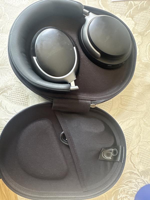 Customer carousel item 1.