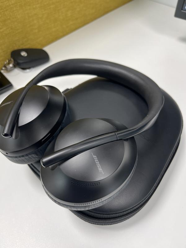 Smart Noise Cancelling Headphones 700 Bose