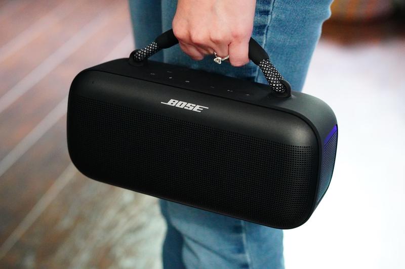 Soundlink Max Bluetooth Speaker Bose 883848-0200 | Tanguay