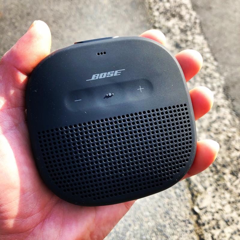 SoundLink Micro Waterproof Bluetooth Speaker | ボーズ