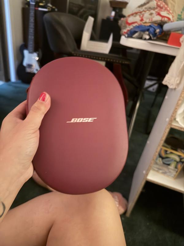 Love my New Bose Headphones 🎧!