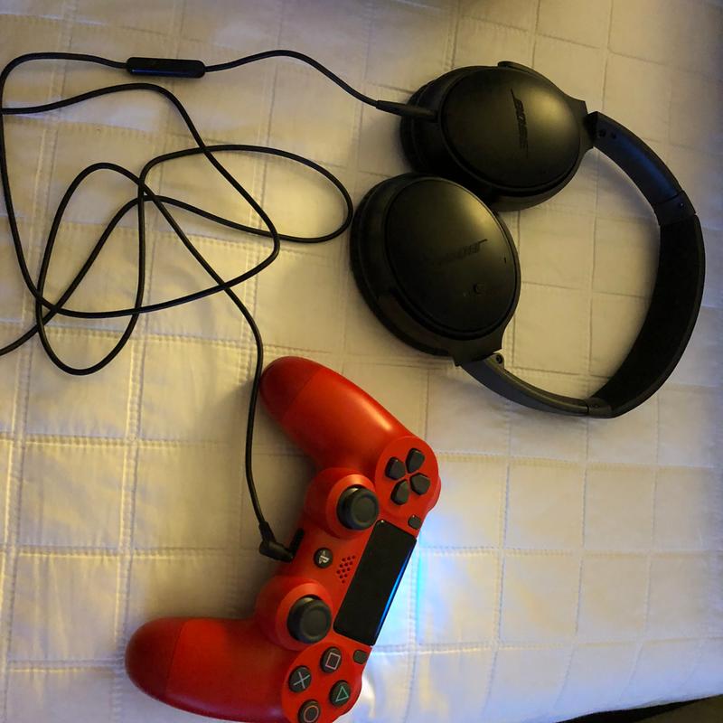 How to connect 2025 bose headphone to ps4