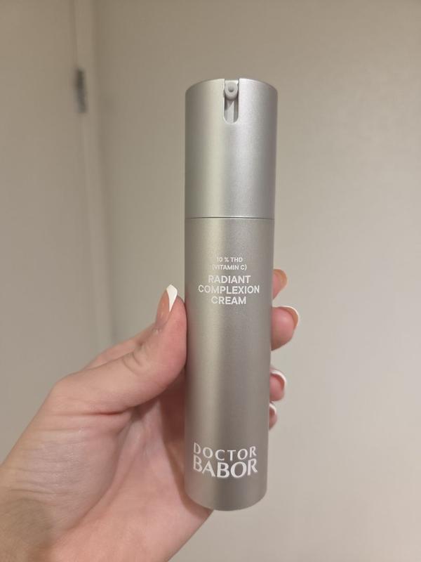 Customer carousel item 13.