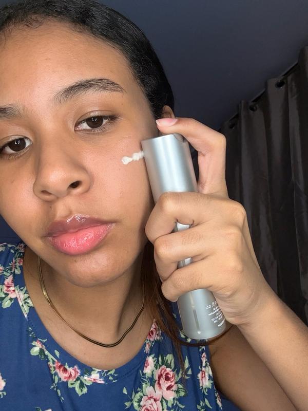 Customer carousel item 12.