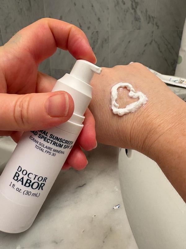 Review Thumbnail Image 0 381125669