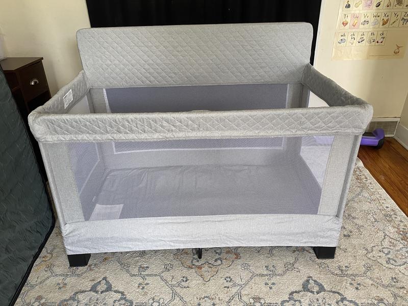 Horizon Full Size Mesh Crib-Quilted Pebble Grey | Baby Delight