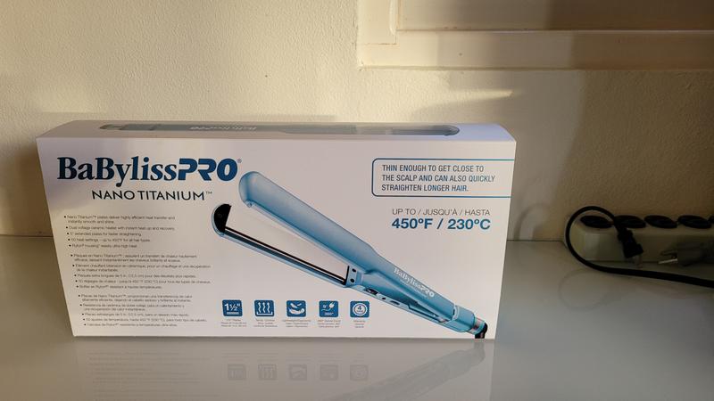 BaBylissPRO® Nano Titanium™ 1½  Ultra-Thin Straightener