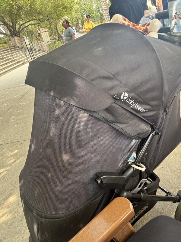 My 6 month old asleep while at the zoo!