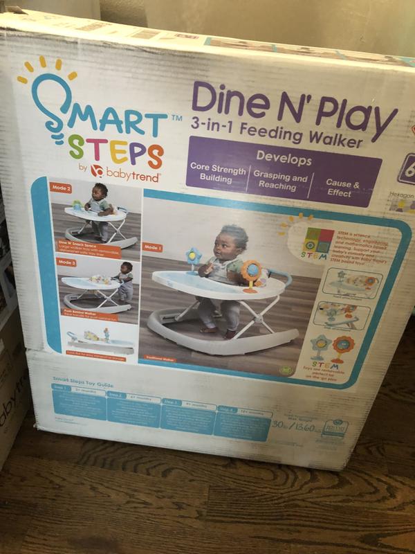 Smart Steps by Baby Trend Dine N' Play 3-in-1 Feeding Walker