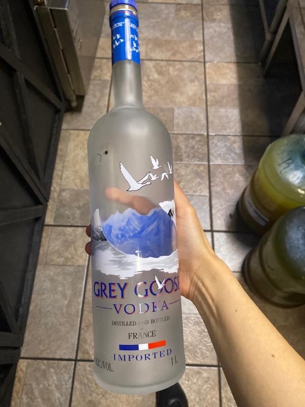 Grey Goose Vodka 1,0L (40% Vol.) with engraving - Grey Goose - Vodka