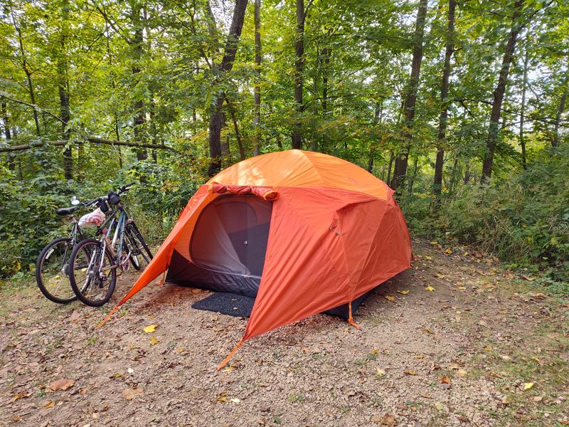 Marmot Halo Tent 4 Person 3 Season Hike Camp