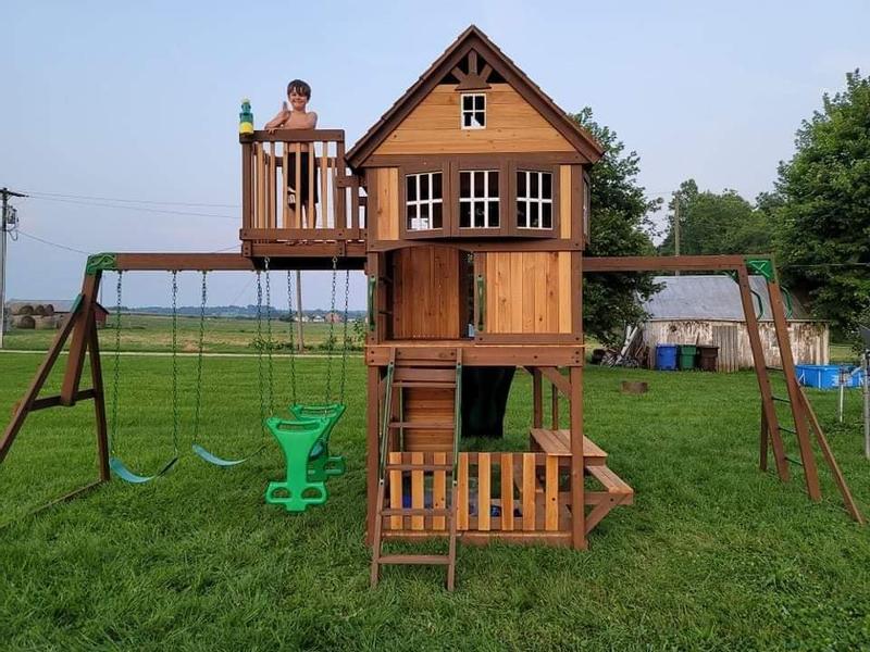 Skyfort II Wooden Swing Set - Backyard Discovery