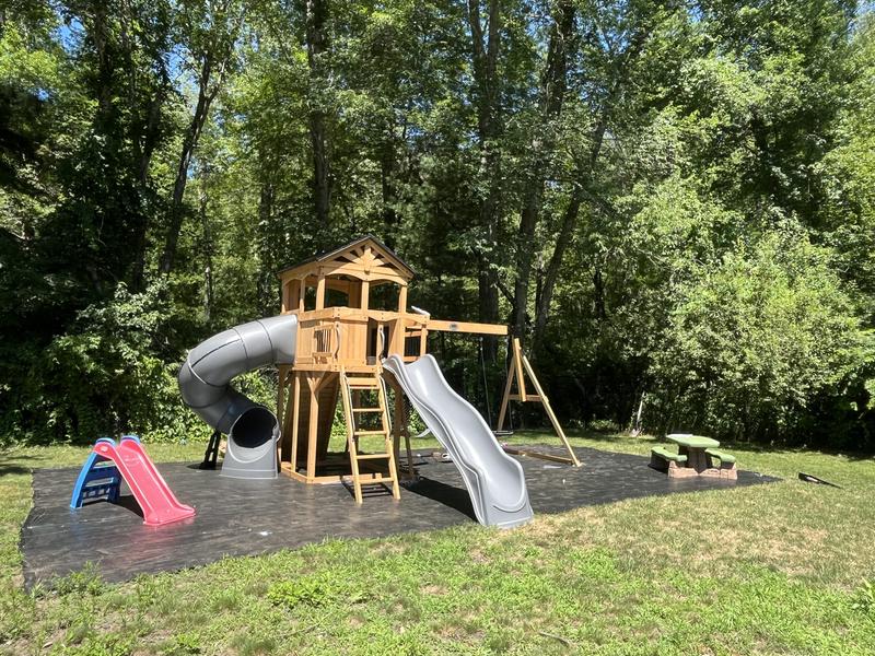 Backyard Discovery Dover Bay Swing Set with Tube Slide Residential