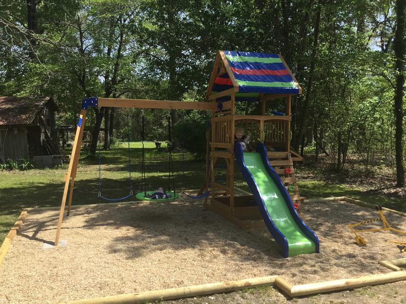 Backyard discovery beach 2024 front wooden cedar