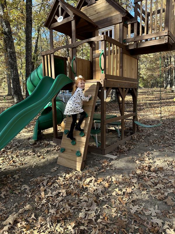 Have a question about Backyard Discovery Skyfort Outdoor