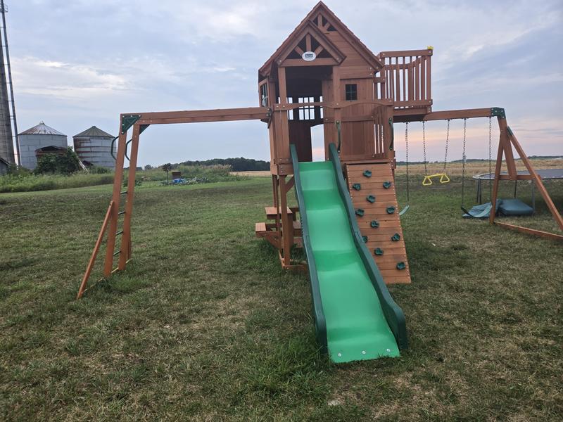 Playground Skyfort Swing Set Backyard Discovery Skyfort II