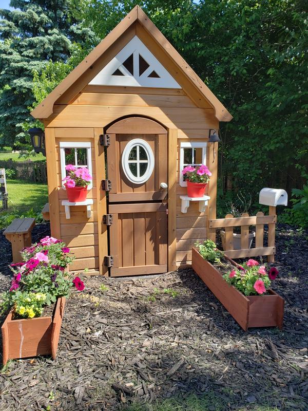 Aspen store wooden playhouse