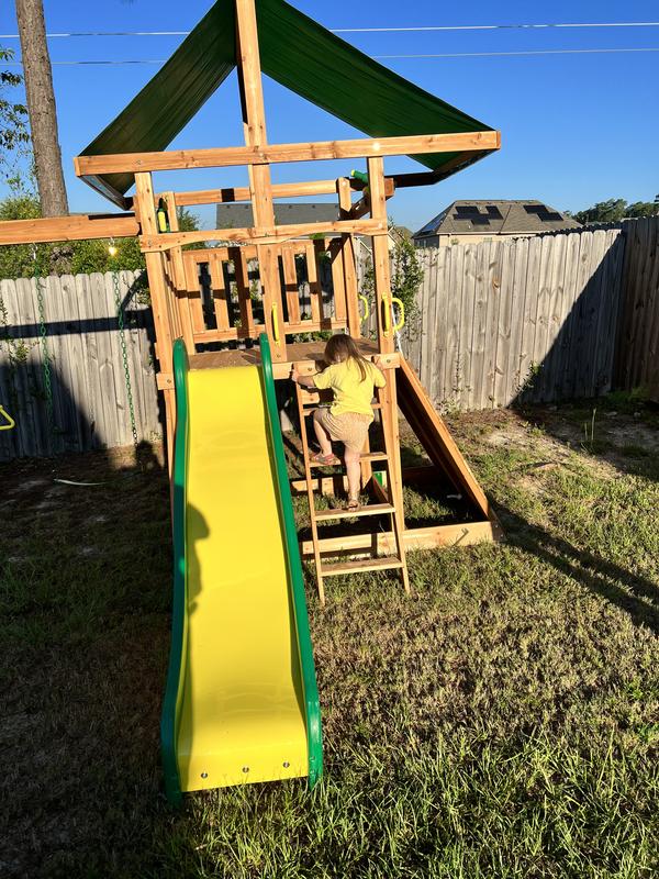 Backyard discovery mount mckinley wooden hot sale swing set