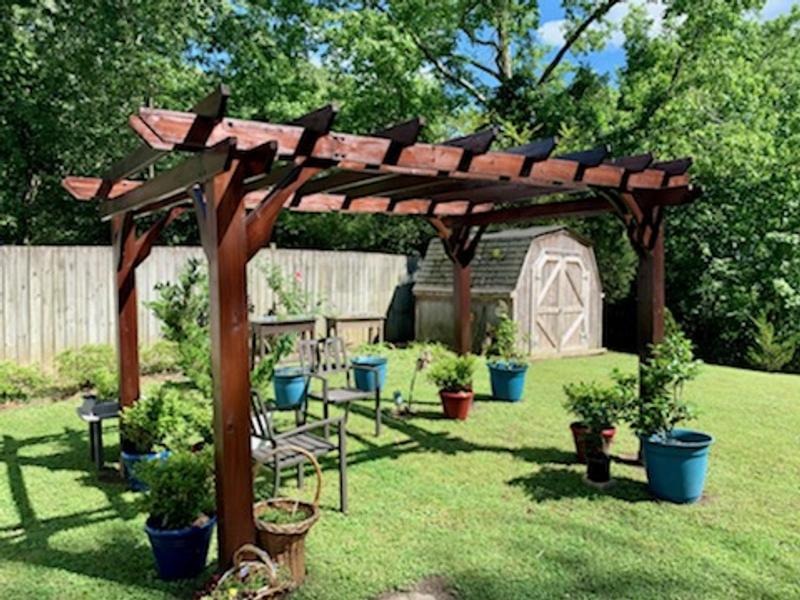 14x10 Somerville Pergola - Walnut Stain – Backyard Discovery