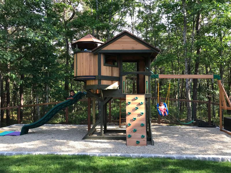 backyard discovery eagles nest playhouse