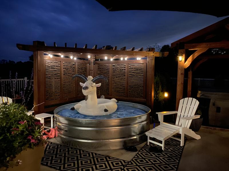 Verona Corner Pergola-Bamboo Panels Verona Corner Pergola-Bamboo Panels