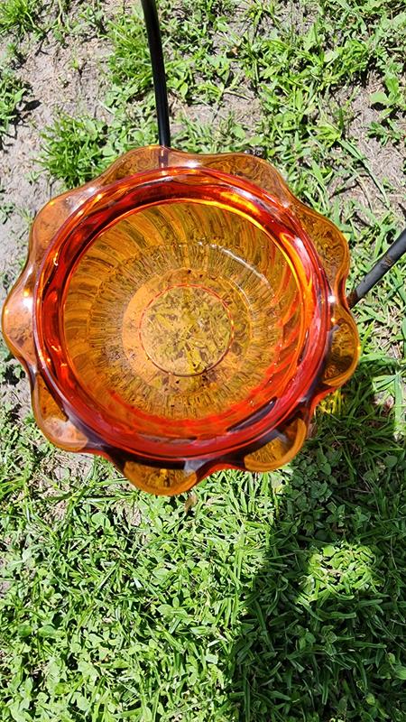 Fills with water when it rains