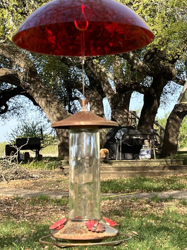 Provides a large hook in the cap, easy off and on.