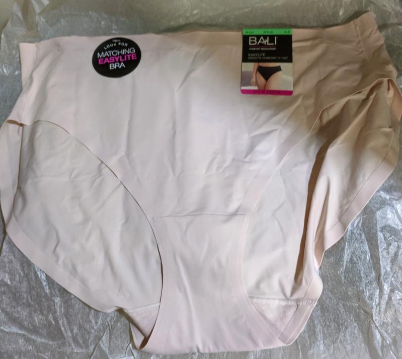 Bali Comfort Revolution EasyLite Hi Cut Panties