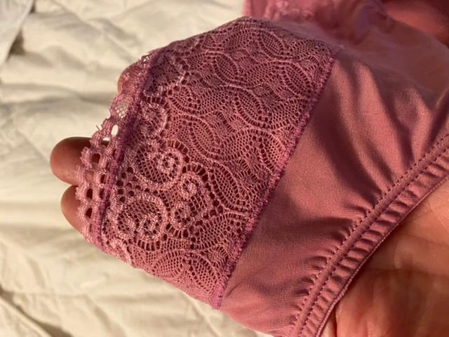 Cutest pop of lace!!!