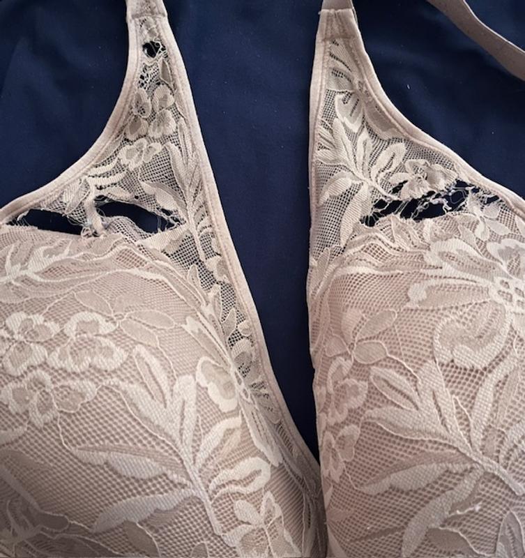 Customer carousel item 1.