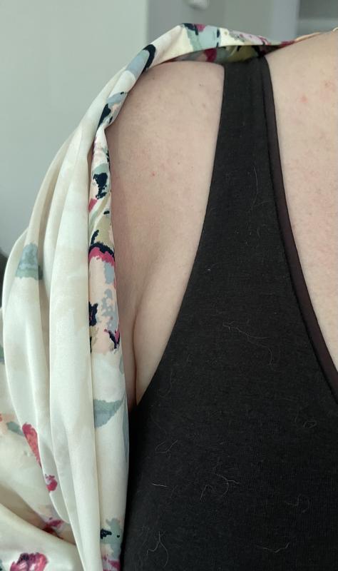 Nice wide shoulder strap that doesn’t dig in