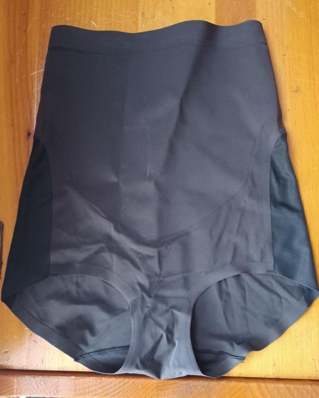 Customer carousel item 12.