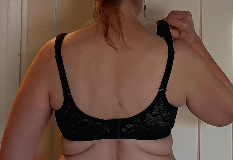 I wish I could shorten the straps more, but this was as short as they go.