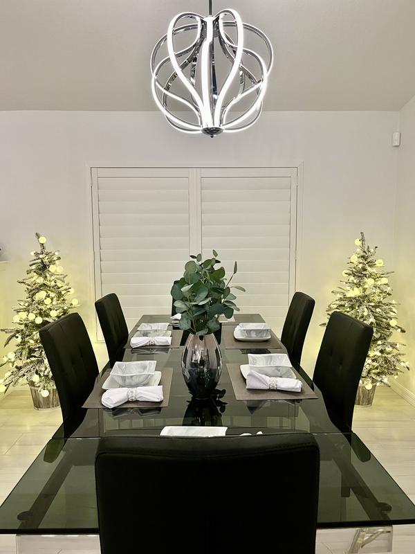 Customer carousel item 2.