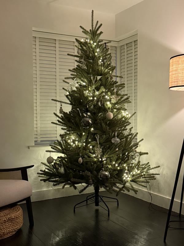 Customer carousel item 1.