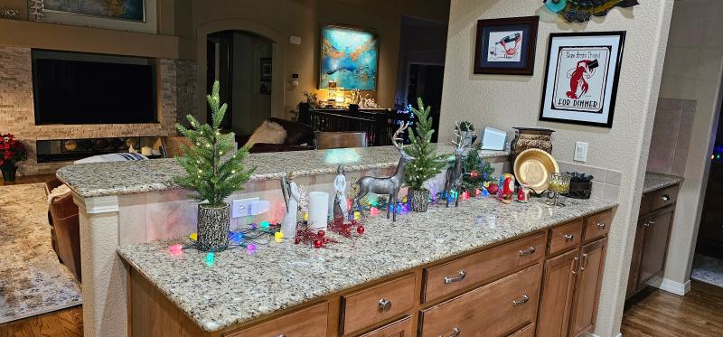 Review Thumbnail Image 0 346528880