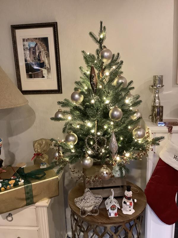 Customer carousel item 1.