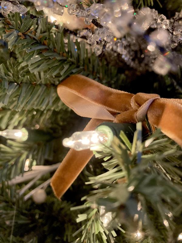 Customer carousel item 4.