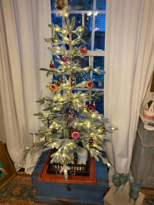 Pretty even without ornaments