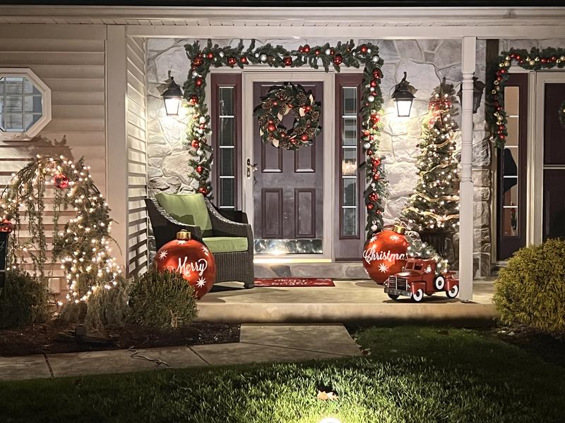 Décorations Joyeux Noël pour l'extérieur | Balsam Hill