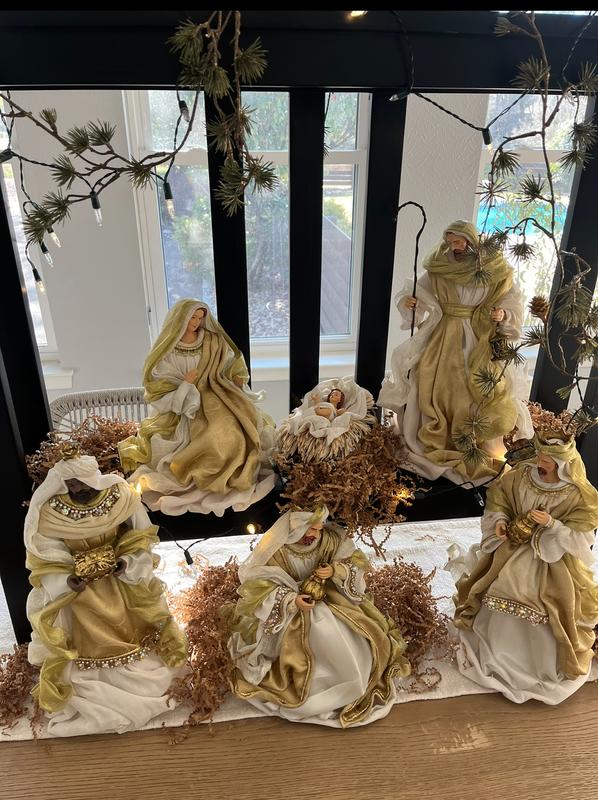 Gold Classic Nativity Set | Balsam Hill