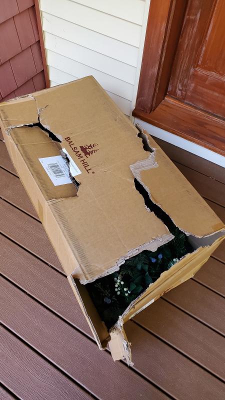 Someone in Shipping and Handling really really mishandled this one.