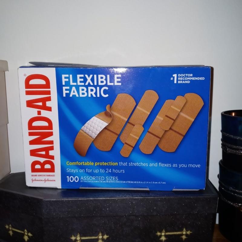 Band-Aid Brand Flexible Fabric Adhesive Bandages, Assorted Sizes, 30 c