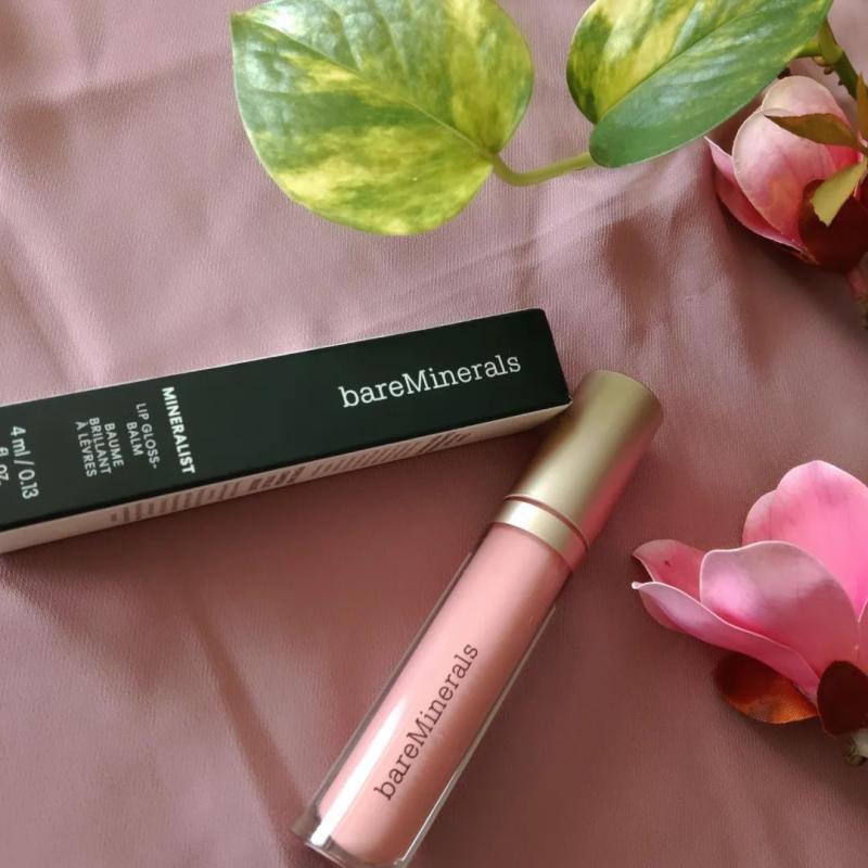 Beautiful lip gloss balm