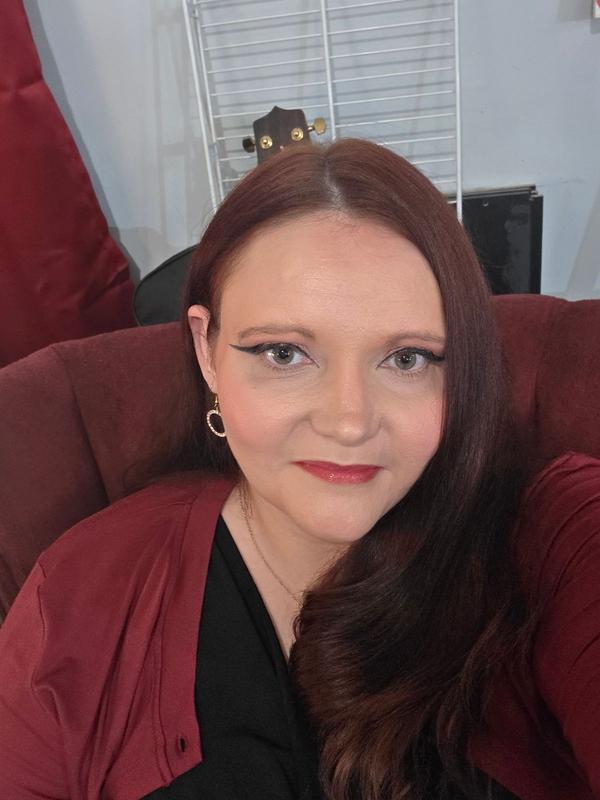 Customer photo for "The best foundation I have ever used!"