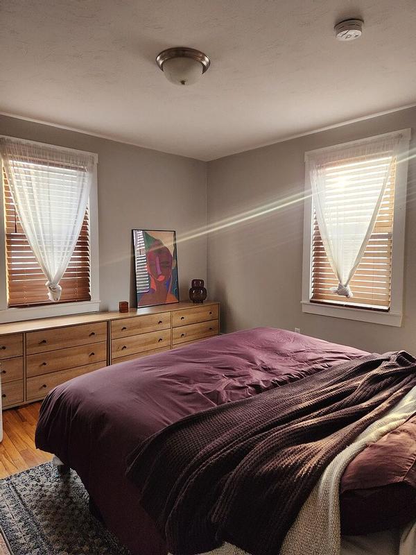 Review Thumbnail Image 0 383591581