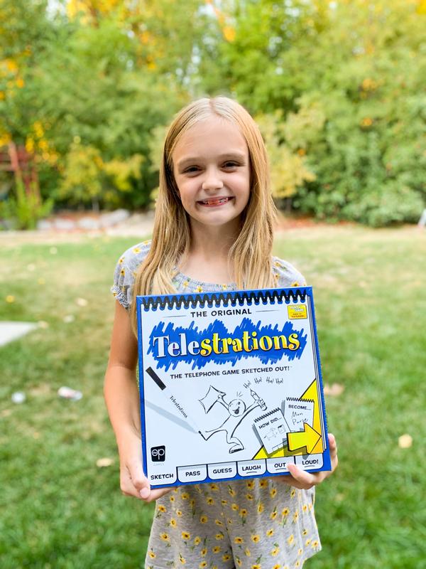  Telestrations Original 8-Player, Family Board Game, A Fun  Game for Kids and Adults, Game Night Just Got Better, The Telephone Game  Sketched Out