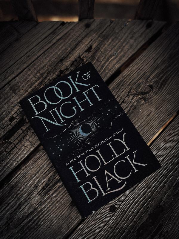 Book of Night - Holly Black